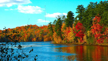 

Красивые обои осень, фото река водоем 1280x720 на рабочий стол скачать бесплатно.


