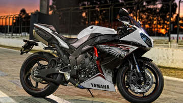

HD заставки мотоциклы 1280x720 Yamaha

