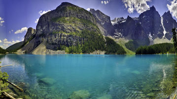 

Широкоформатные HD обои горы, горное озеро 1280x720 на рабочий стол скачать бесплатно.

