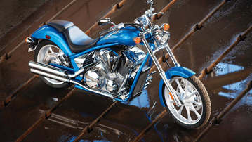 

HD заставки мотоциклы 1366x768 Honda


