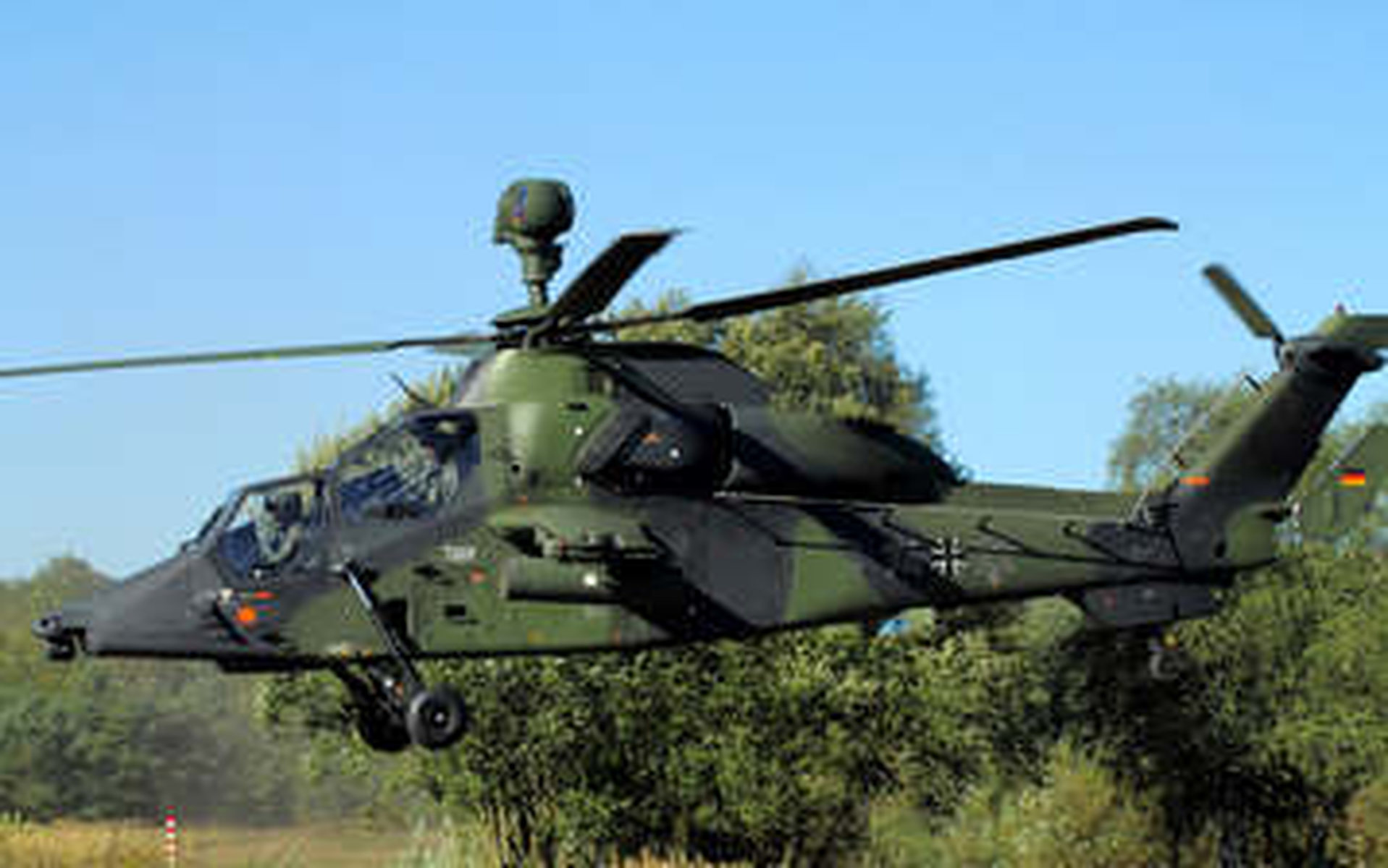 

Широкоформатные HD обои вертолеты 1600x1200


