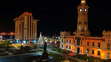 

Мексика Веракрус ночной город фото

