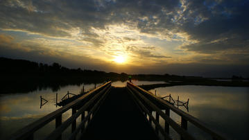 

Фото деревянный мост, река, природа, пейзаж, закат

