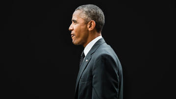 

Фото мужчины, Барак Обама, черный фон

