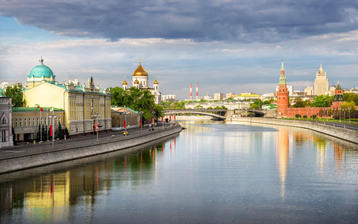 

Фото города, Москва река, набережная

