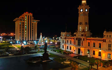 

Мексика Веракрус ночной город фото


