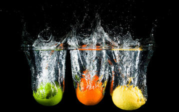 

Фото макро, лимоны, всплекс, вода

